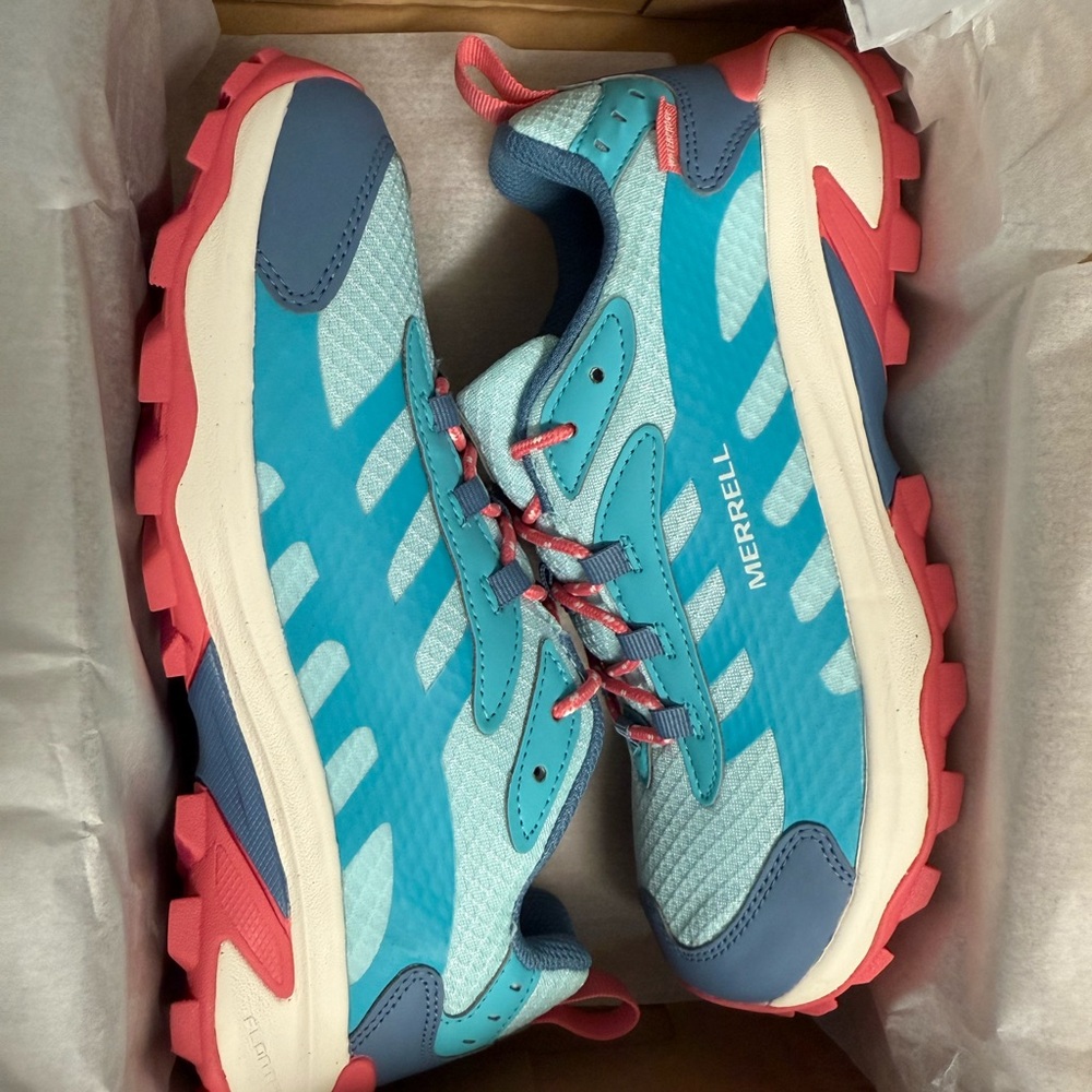 Merrell Blue and Pink Trail Running Shoes, Youth/Waterproof